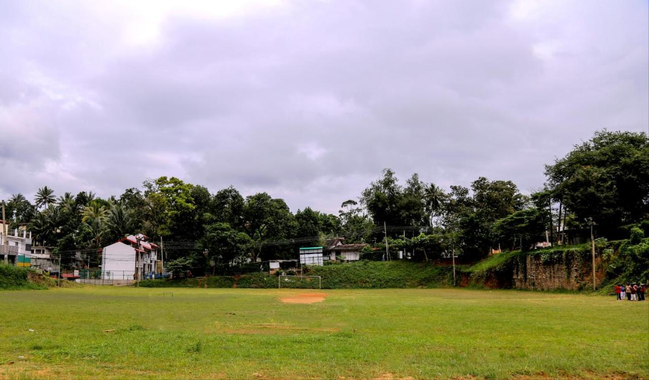 Sura Homestay Kandy Eksteriør billede