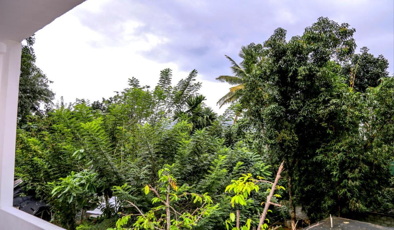 Sura Homestay Kandy Eksteriør billede