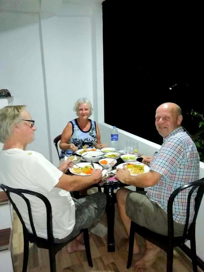 Sura Homestay Kandy Eksteriør billede